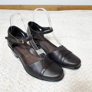 Dansko Women's Roxy Brown‎ Leather Mary Jane Ankle Strap Size 38